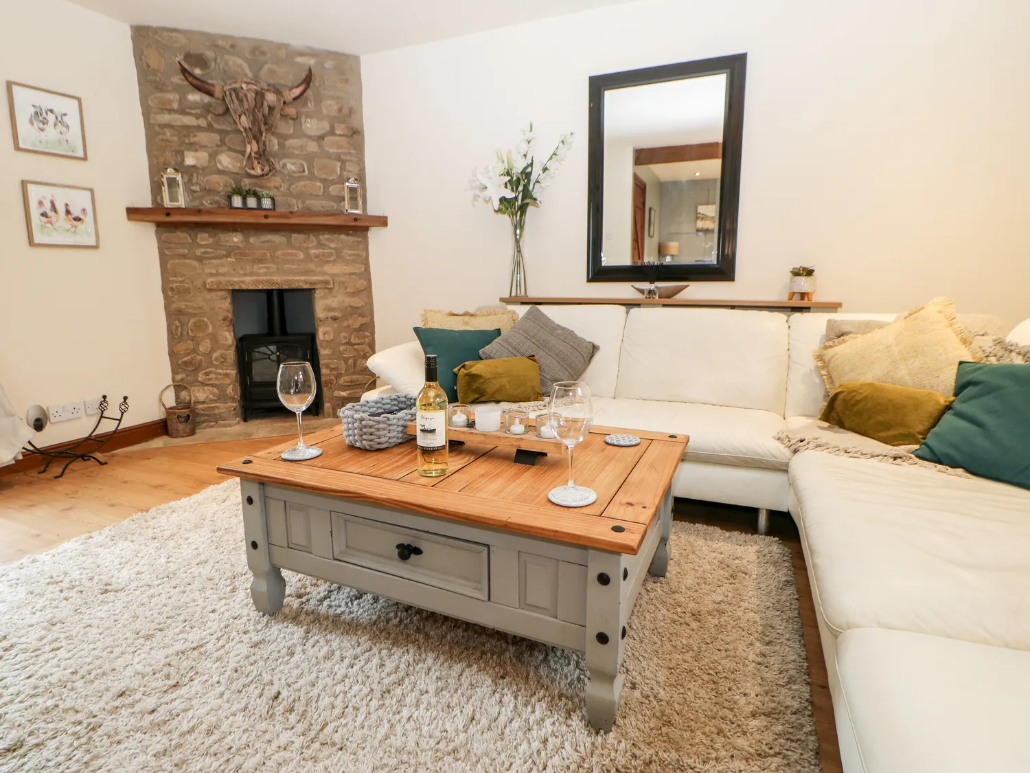 Image name dere cottage holiday let brompton on swale yorkshire the 1 image from the post Dere Cottage in Yorkshire.com.