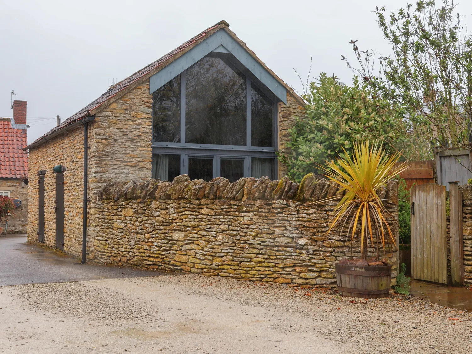 Image name the nail shed sawdon yorkshire holiday let the 1 image from the post The Nail Shed in Yorkshire.com.
