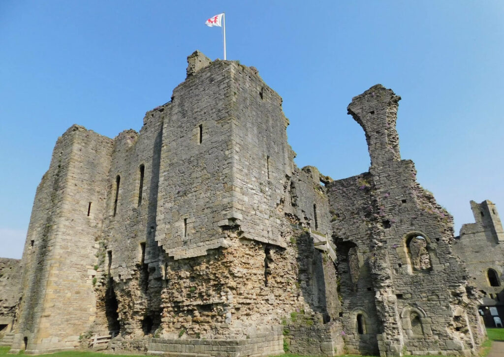 Uncovering the history of Middleham Castle with Dr Emma Wells Post image 7 Image name middleham castle the 6 image from the post Uncovering the history of Middleham Castle with Dr Emma Wells in Yorkshire.com.
