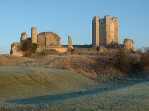 Image name Conisbrough Castle 2 the 20 image from the post Follow the River Don to Conisbrough Castle in Yorkshire.com.