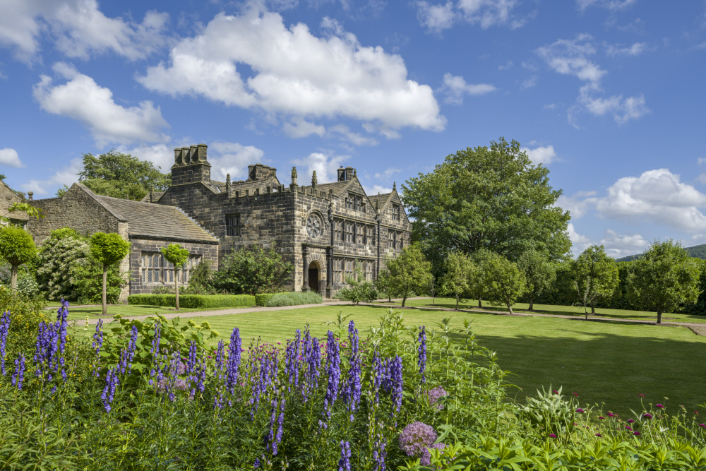 Image name East Riddlesden Hall the 4 image from the post East Riddlesden Hall - Keighley in Yorkshire.com.