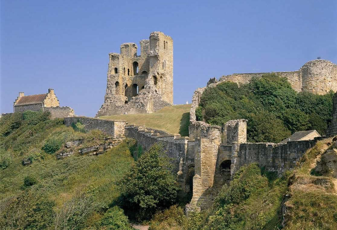 Image name Scarborough Castle the 10 image from the post Scarborough Castle in Yorkshire.com.