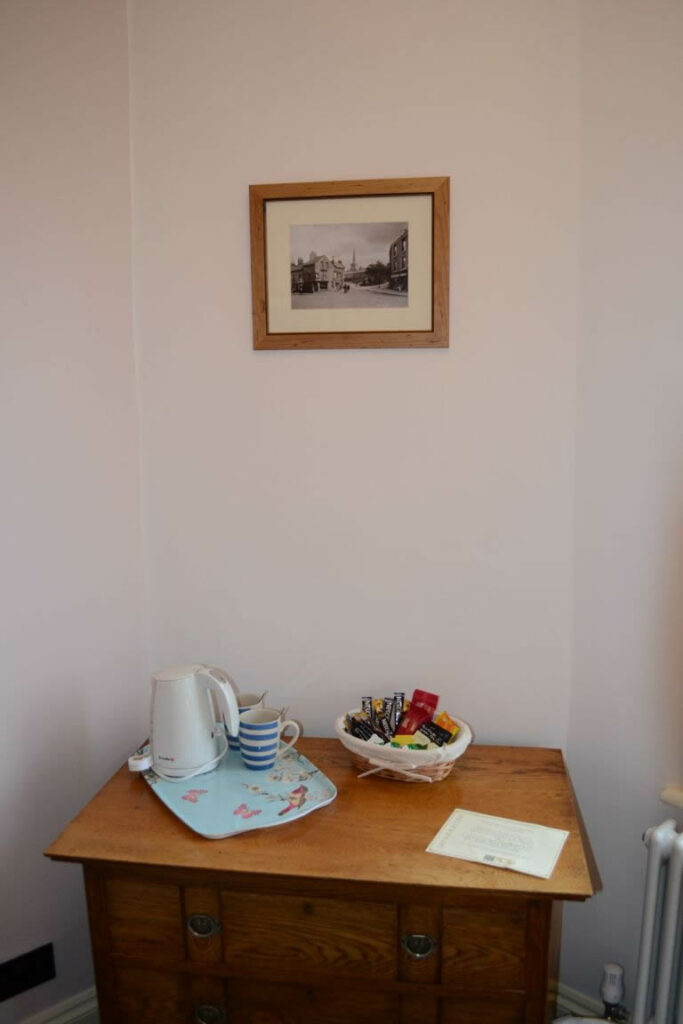 The Black Swan Inn Accommodation image 5 Image name The Black Swan 2 the 3 image from the post The Black Swan Inn in Yorkshire.com.