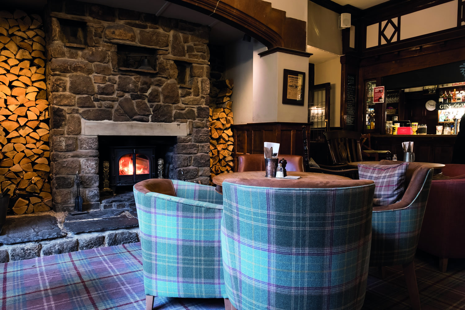 The Golden Lion at Settle Accommodation image 2 Image name The Golden Lion at Settle 1 the 2 image from the post The Golden Lion at Settle in Yorkshire.com.