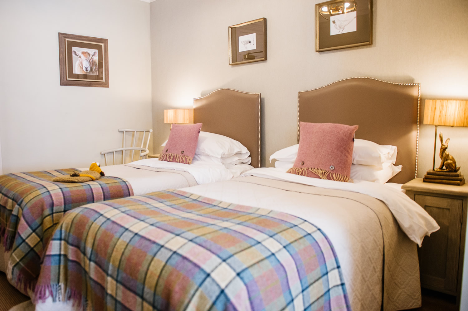 The Golden Lion at Settle Accommodation image 4 Image name The Golden Lion at Settle 3 the 4 image from the post The Golden Lion at Settle in Yorkshire.com.