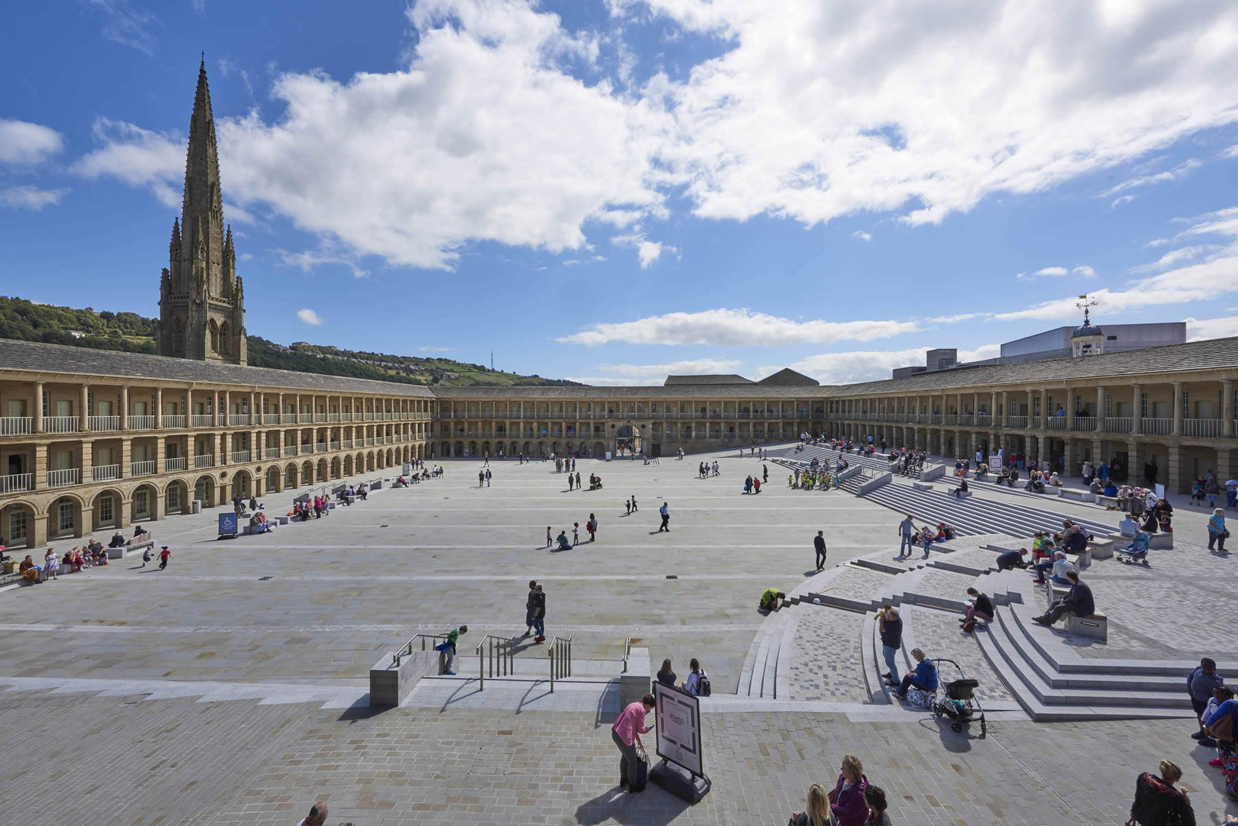 Image name The Piece Hall the 2 image from the post The Piece Hall in Yorkshire.com.