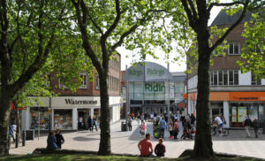 Bed & Breakfast Accommodation Wakefield Page image 18 Image name The Ridings Shopping Centre the 3 image from the post Bed & Breakfast Accommodation Wakefield in Yorkshire.com.