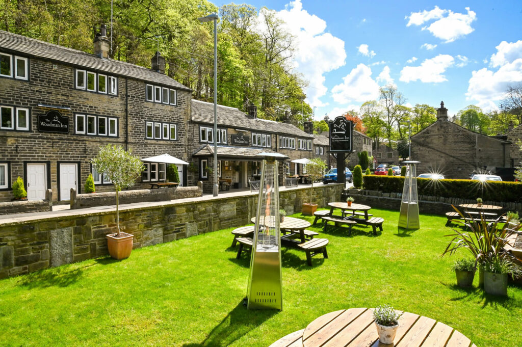 The Woodman Inn Accommodation image 7 Image name The Woodman Inn 2 the 5 image from the post The Woodman Inn in Yorkshire.com.