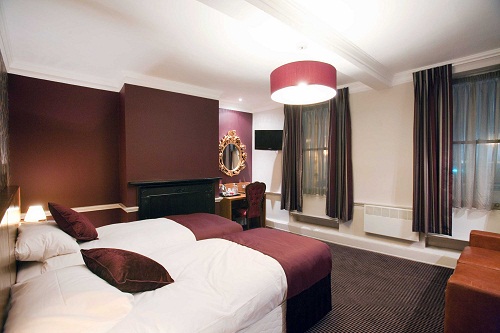 The Unicorn Hotel Wetherspoon Accommodation image 4 Image name Unicorn Hotel 1 the 2 image from the post The Unicorn Hotel Wetherspoon in Yorkshire.com.