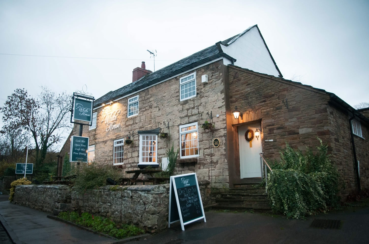 Image name White Horse Ledston the 8 image from the post White Horse, Ledston in Yorkshire.com.