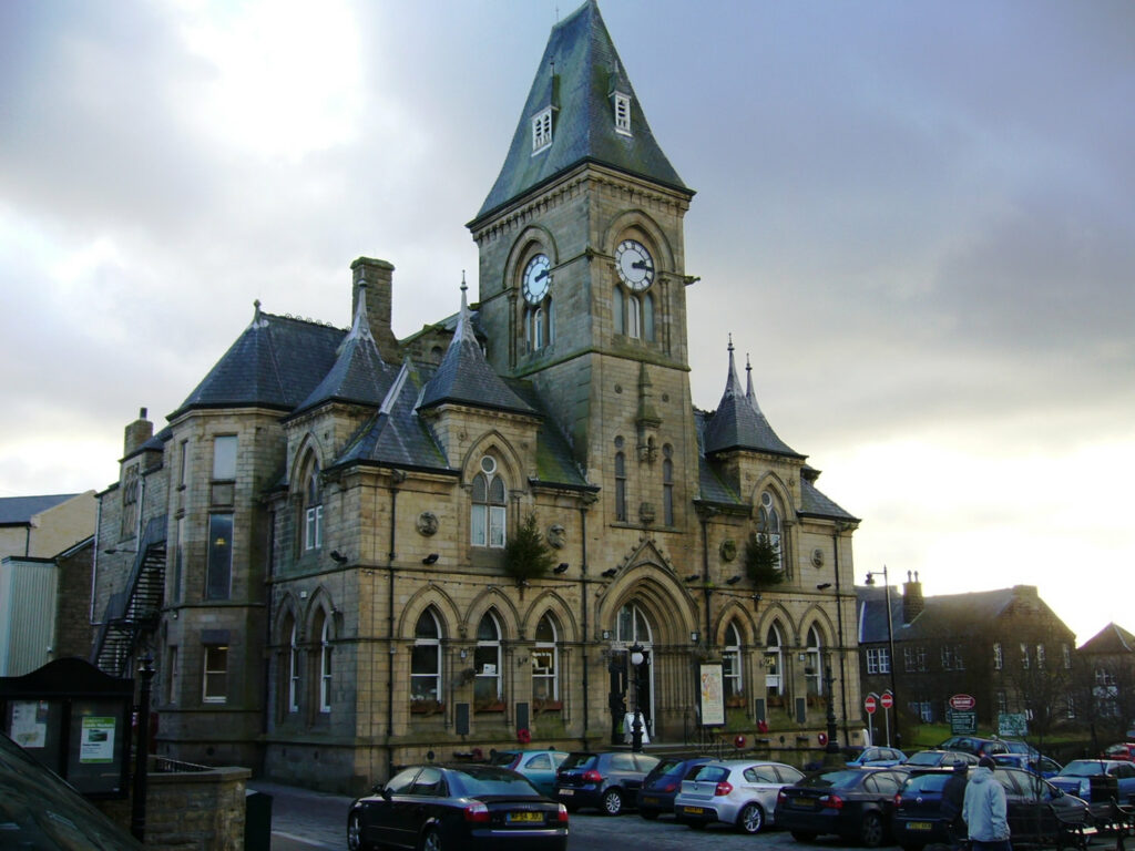 Yeadon Page image 7 Image name Yeadon Town Hall 1 the 5 image from the post Yeadon in Yorkshire.com.