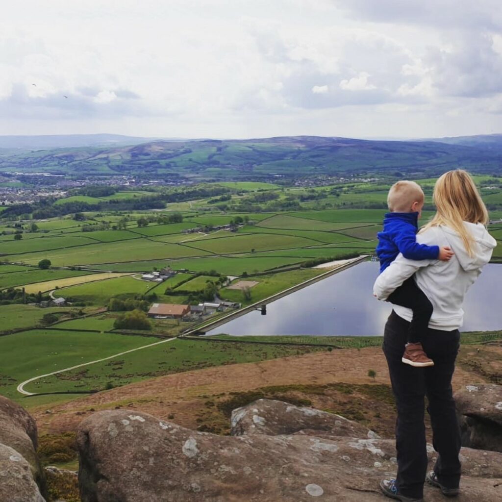Image name embsay 5 the 4 image from the post Embsay Reservoir in Yorkshire.com.