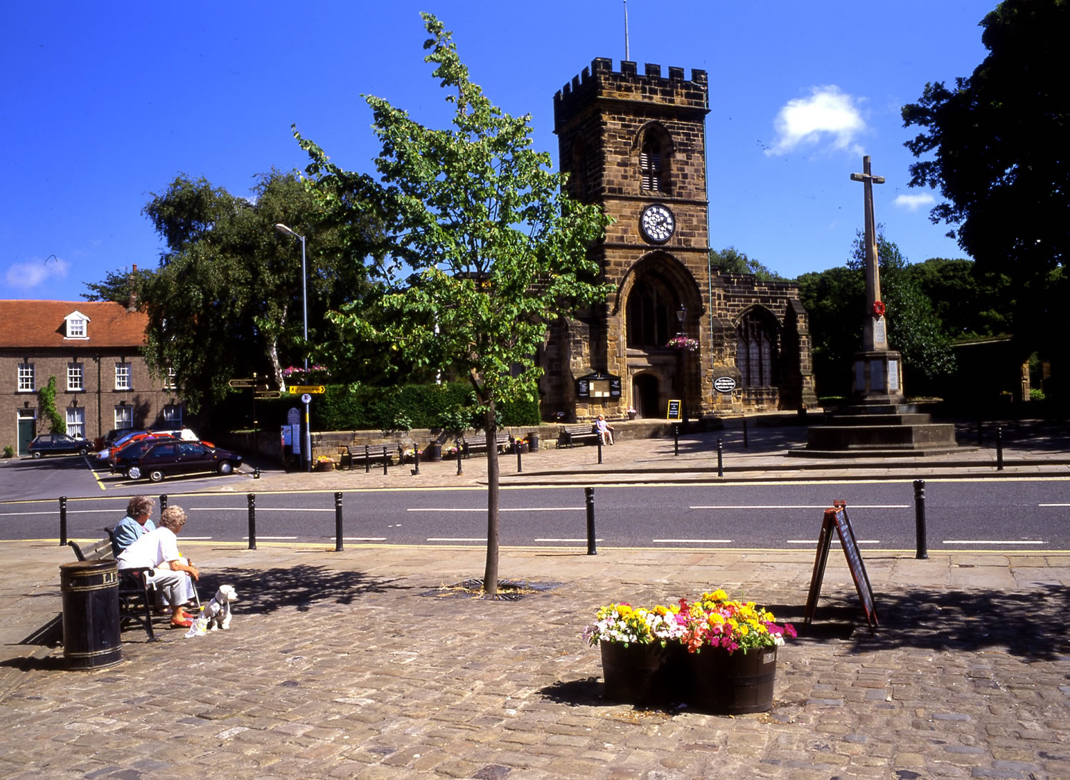 Image name guisborough church square the 14 image from the post Guisborough in Yorkshire.com.