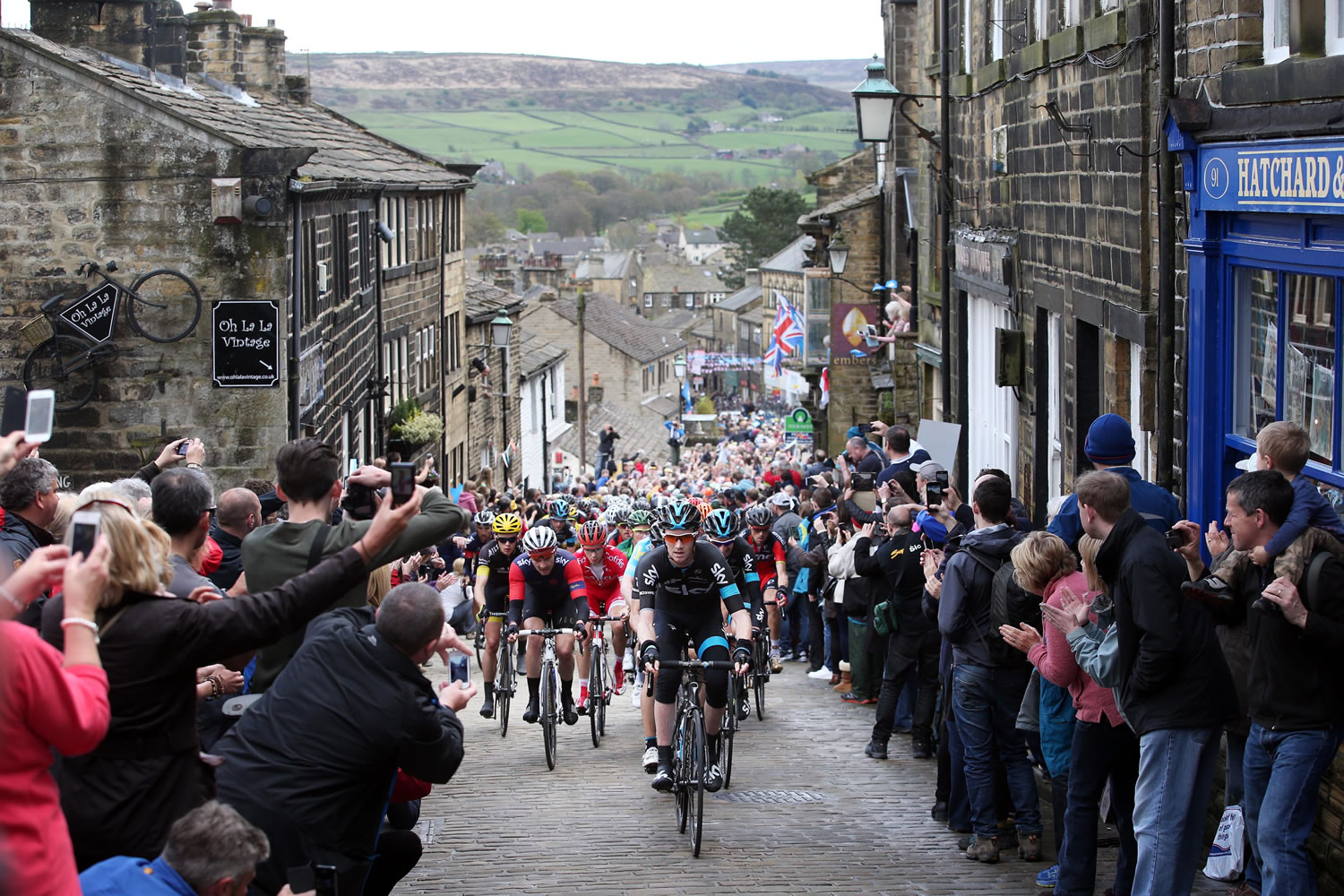 Image name haworth3 the 34 image from the post Haworth in Yorkshire.com.