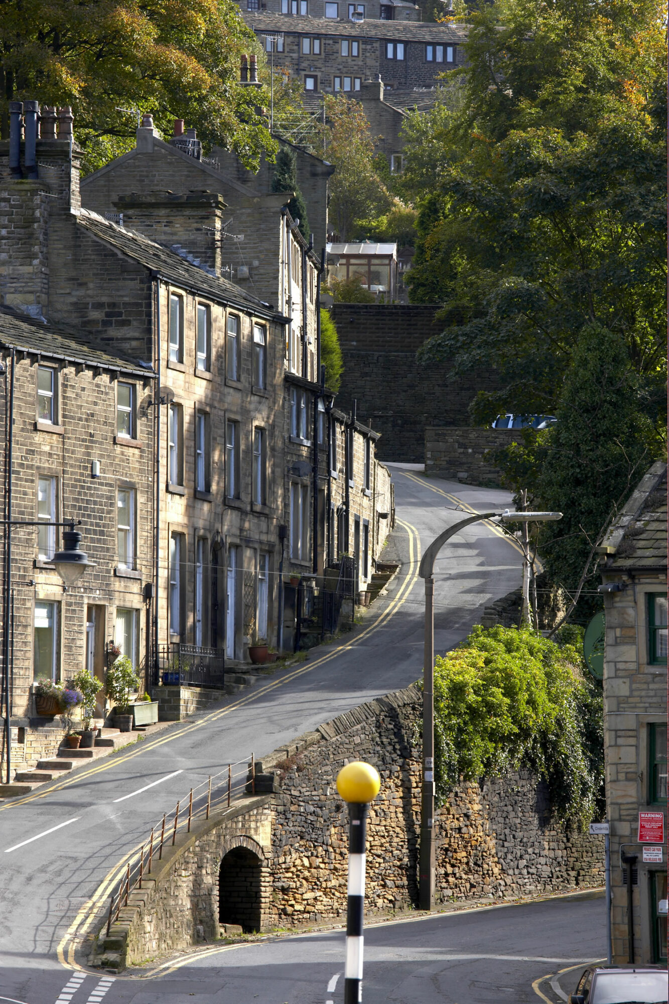 Image name holmfirth 007167 the 5 image from the post Holmfirth in Yorkshire.com.