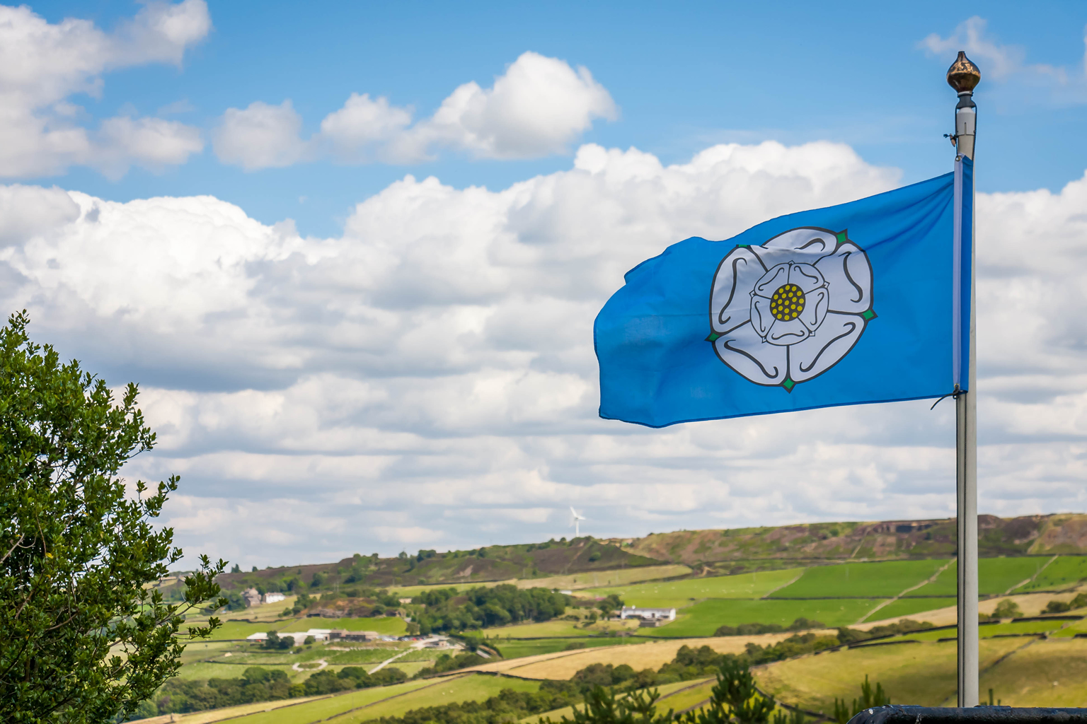 Image name yorkshire flag the 25 image from the post It's Yorkshire Day! in Yorkshire.com.
