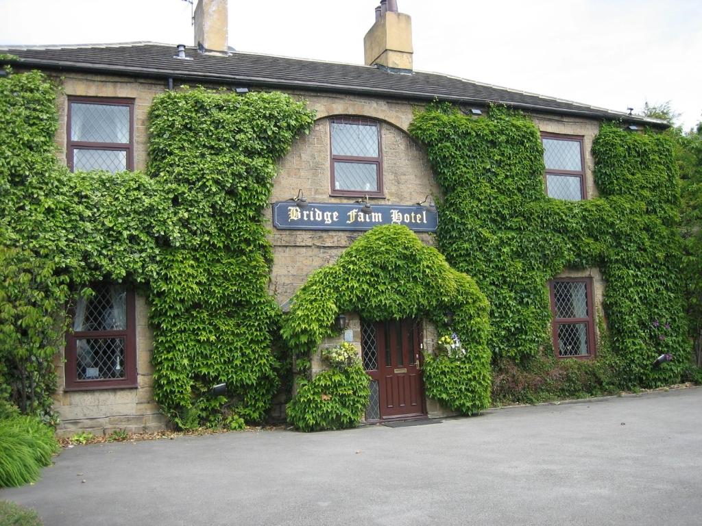 Picture of Bridge Farm Hotel