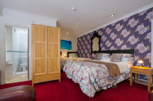 Clifton Bridge Guesthouse Accommodation image 2 Clifton Bridge Guesthouse image two