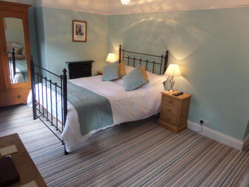 Broomfield House image three