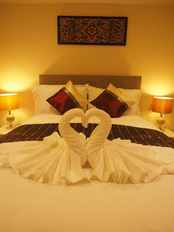Thai Season Accommodation image 1 Thai Season image one