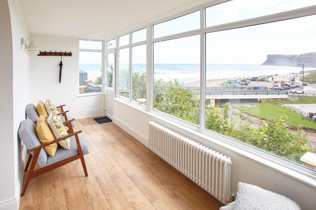 Host & Stay - Burnsyde Beach House image one