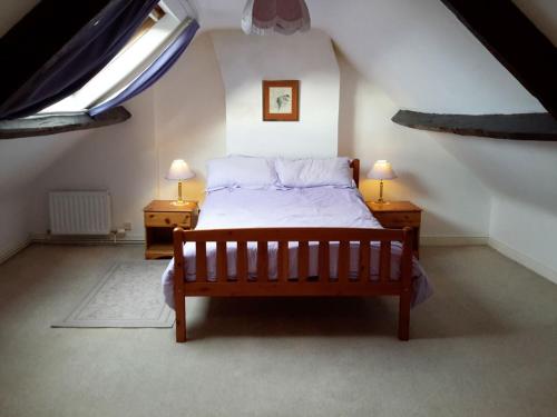 Lupine Cottage image three