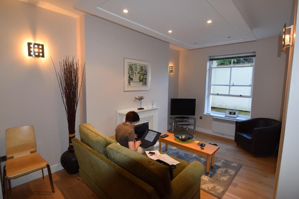 Easby Hall 22 Accommodation image 1 Easby Hall 22 image one