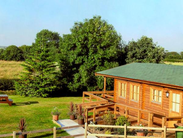 Thornlea Log Cabin Accommodation image 1 Thornlea Log Cabin image one