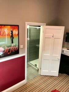 Dairy Guest House image two