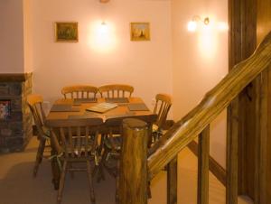 Grange Cottage, Skipton Accommodation image 2 Grange Cottage, Skipton image two