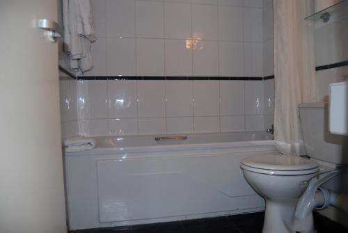 Brecon Hotel Sheffield Rotherham image two
