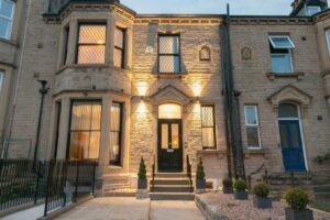 Huddersfield Page image 14 Picture of Townhouse No 12