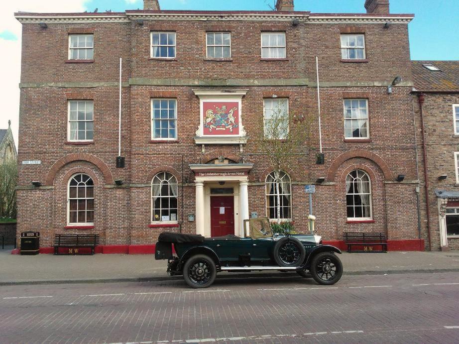 The Londesborough Arms bar with en-suite rooms Accommodation image 1 The Londesborough Arms bar with en-suite rooms image one