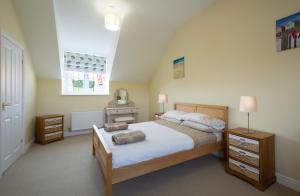 Easton Meadows Holiday Cottage - Bridlington Accommodation image 2 Easton Meadows Holiday Cottage - Bridlington image two