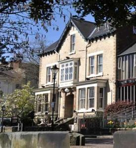 Doncaster Hotels - Prices & Availability Page image 15 Picture of Regent Hotel Doncaster