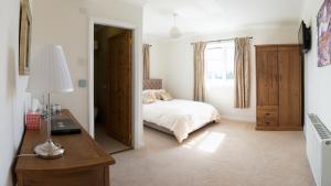Deighton Lodge Accommodation image 2 Deighton Lodge image two