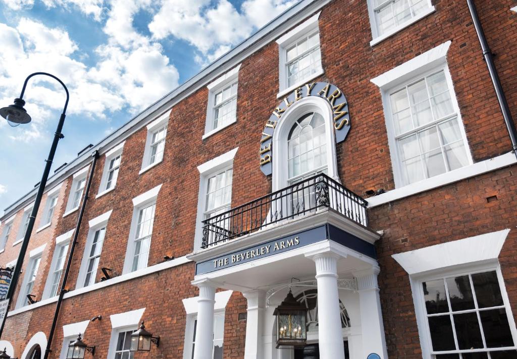 Picture of The Beverley Arms Hotel