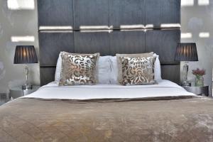 Best Western Plus Aston Hall Hotel image two