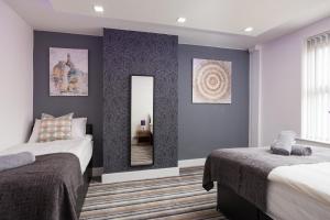 Haypark Apartments Accommodation image 2 Haypark Apartments image two