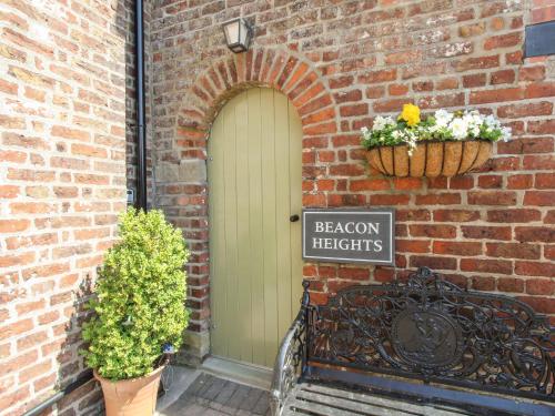 Beacon Heights, Bridlington image three