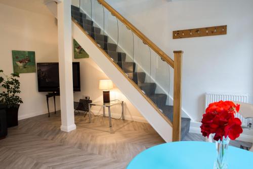 The Retreat at Plover Cottage Lindley image three