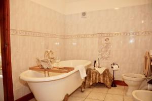 Ravencar Farm B&B Accommodation image 2 Ravencar Farm B&B image two