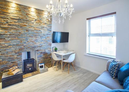 Host & Stay - Pearl Apartment Accommodation image 3 Image name 173345351 the 1 image from the post Host & Stay - Pearl Apartment in Yorkshire.com.