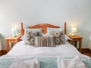 Hayloft Cottage, Scarborough image two