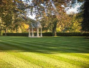 Wentbridge House Hotel image two