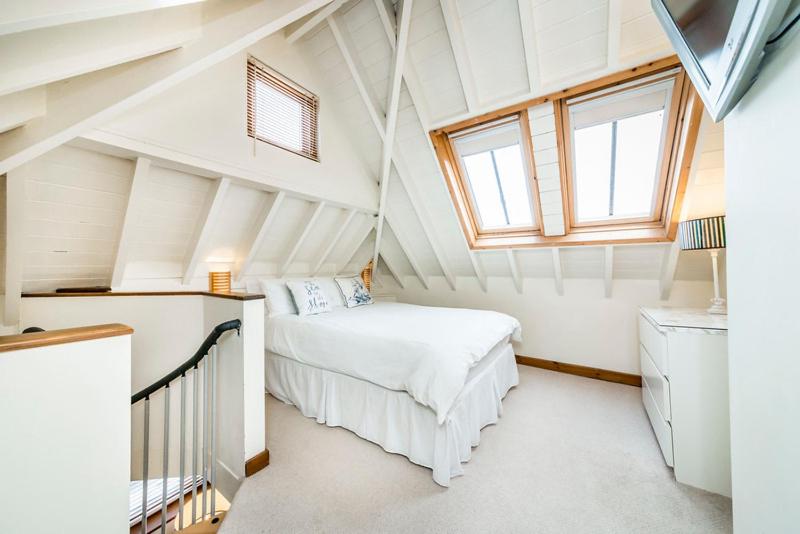The Boathouse image one