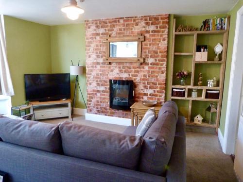 Driftwood Apartment Accommodation image 3 Driftwood Apartment image three