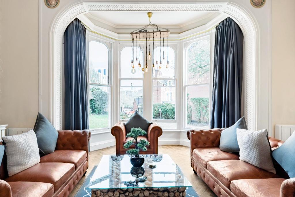 The Heaton at Claremont Serviced Apartments Accommodation image 1 The Heaton at Claremont Serviced Apartments image one
