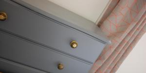 Central york apartment * gold sofa* parking sometimes available Accommodation image 2 Central york apartment * gold sofa* parking sometimes available image two