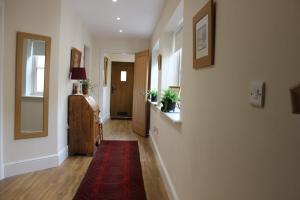 Mistletoe Cottage Accommodation image 2 Mistletoe Cottage image two